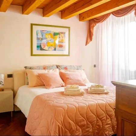 Piccolo Antico * فيرونا